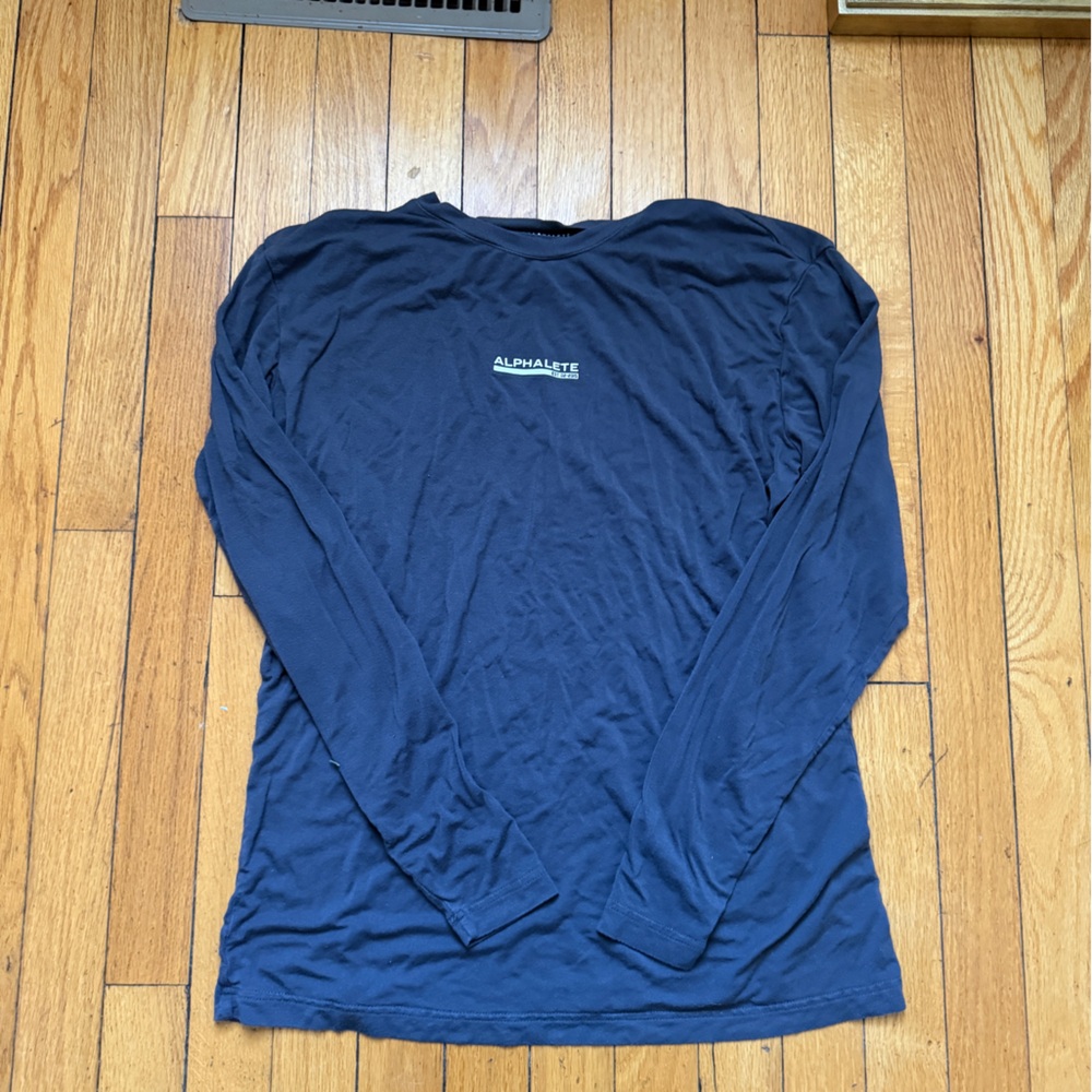 Alphalete top